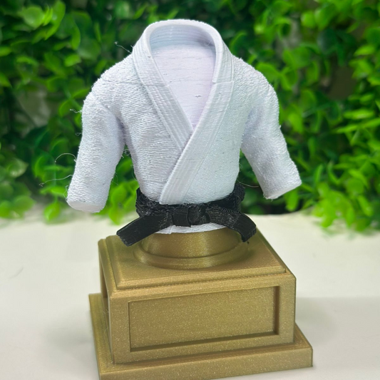 Estátuas Kimono e Faixa